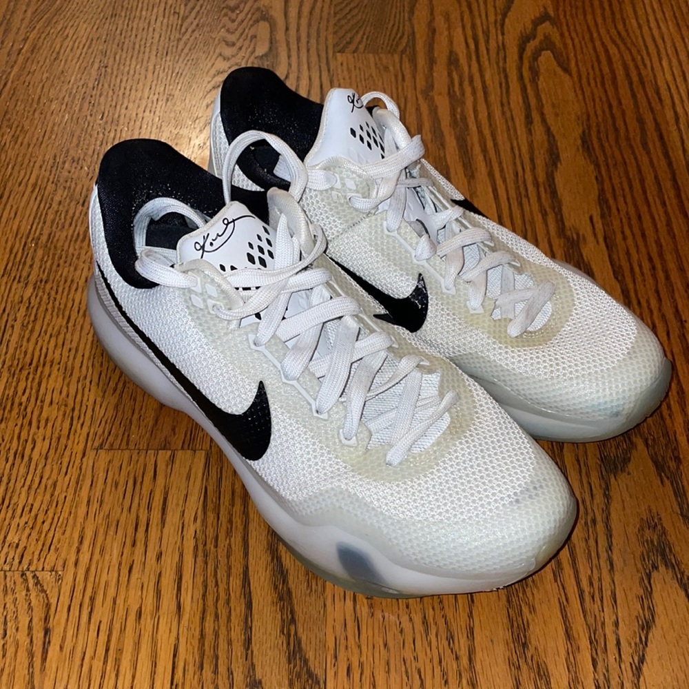 Kobe X